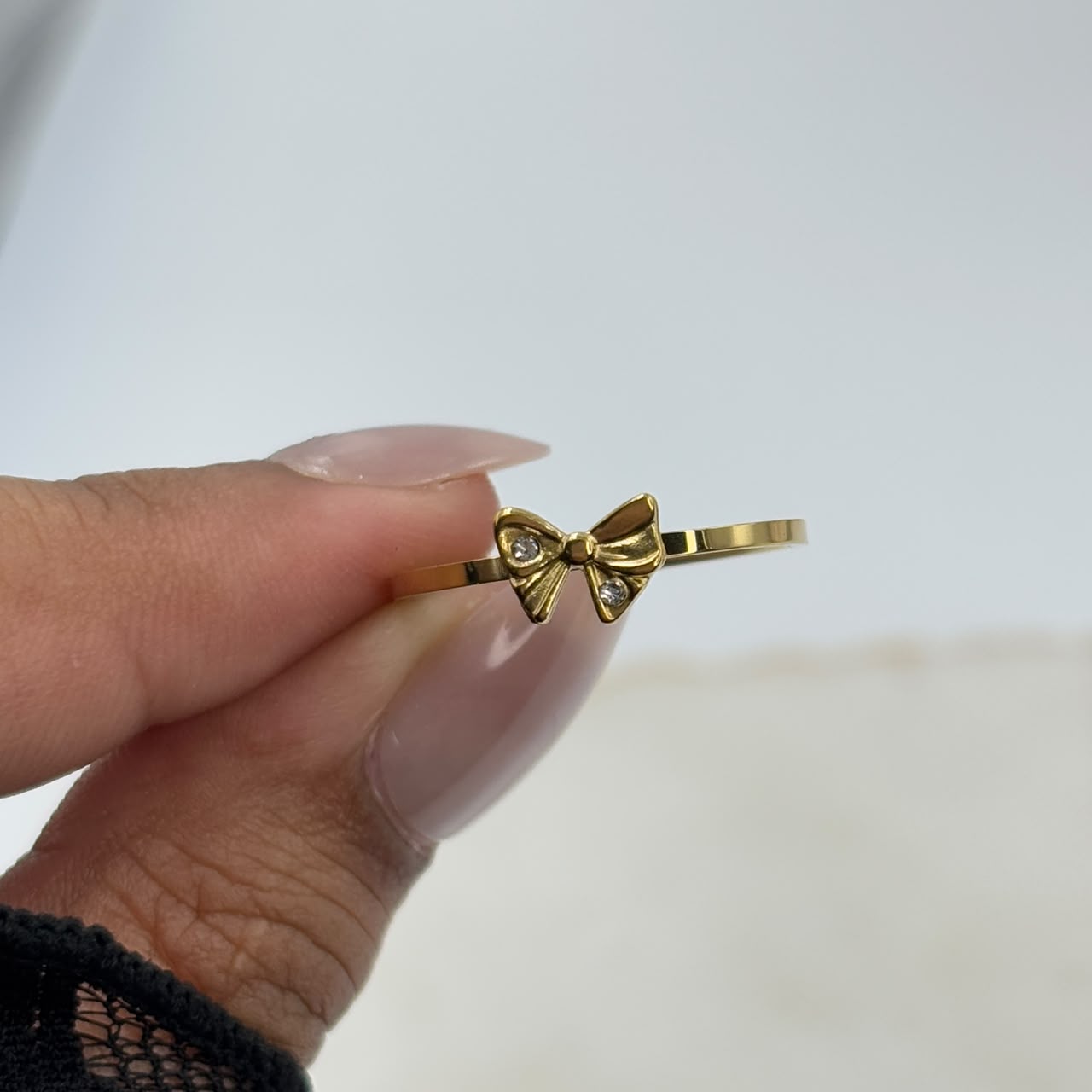 Twinkle Bow Minimal Bow Ring