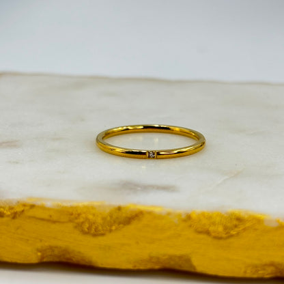 Sparkling Minimal Ring