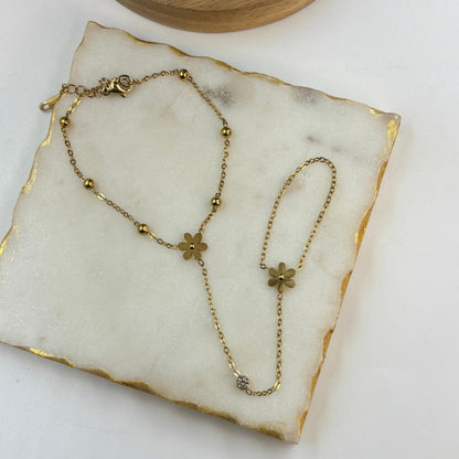 Bloom Hand Chain