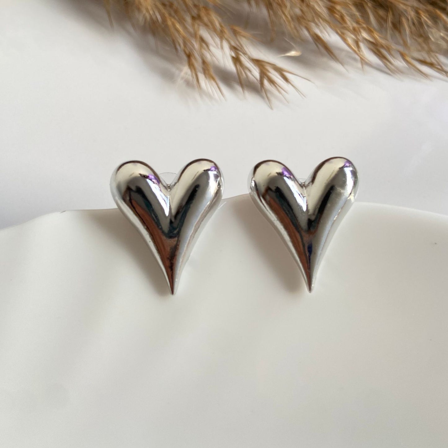 Ruthie Heart Earrings