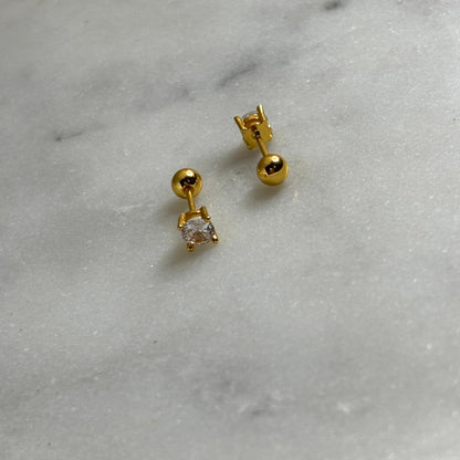 Elle Solitaire Flatback Earrings
