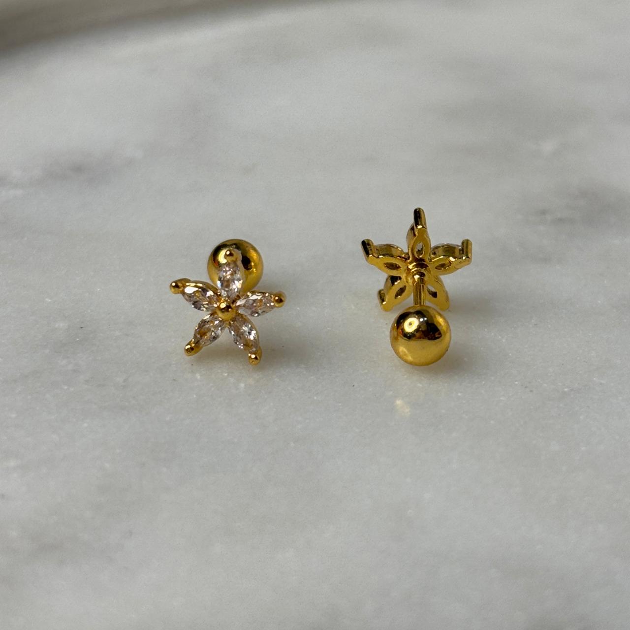 lily Flatback Earrings