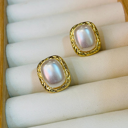 Dew Pearl Clip-On Earring