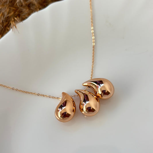 Tri Tear Drop Necklace ( Rosegold )