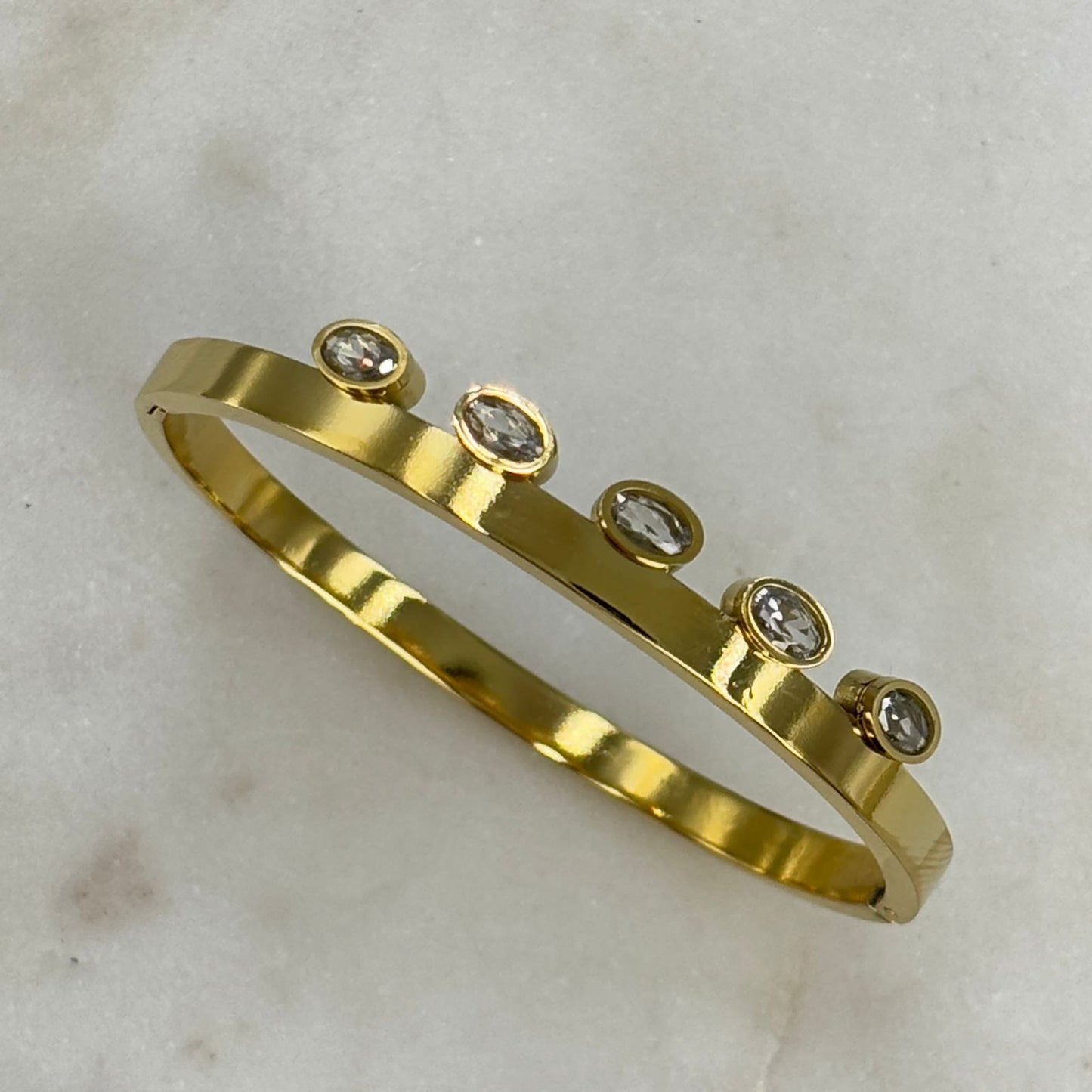 Veronica Bracelet  (Small Size-2.2-2.4)