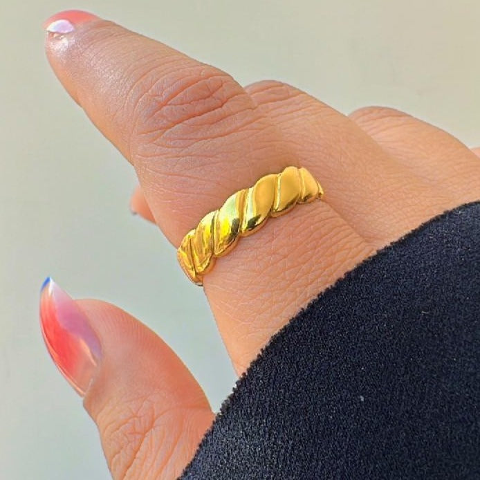 Flat Croissant anti tarnish rose gold ring wave ring adjustable anti tarnish jewelry korean ring daily wear ring minimal ring round statement gold plated daily wear rings 18k gold plated celebrity rings golden rings golden chunky ring band ring diamond ring lavender jewels lavender jewelry lavender official