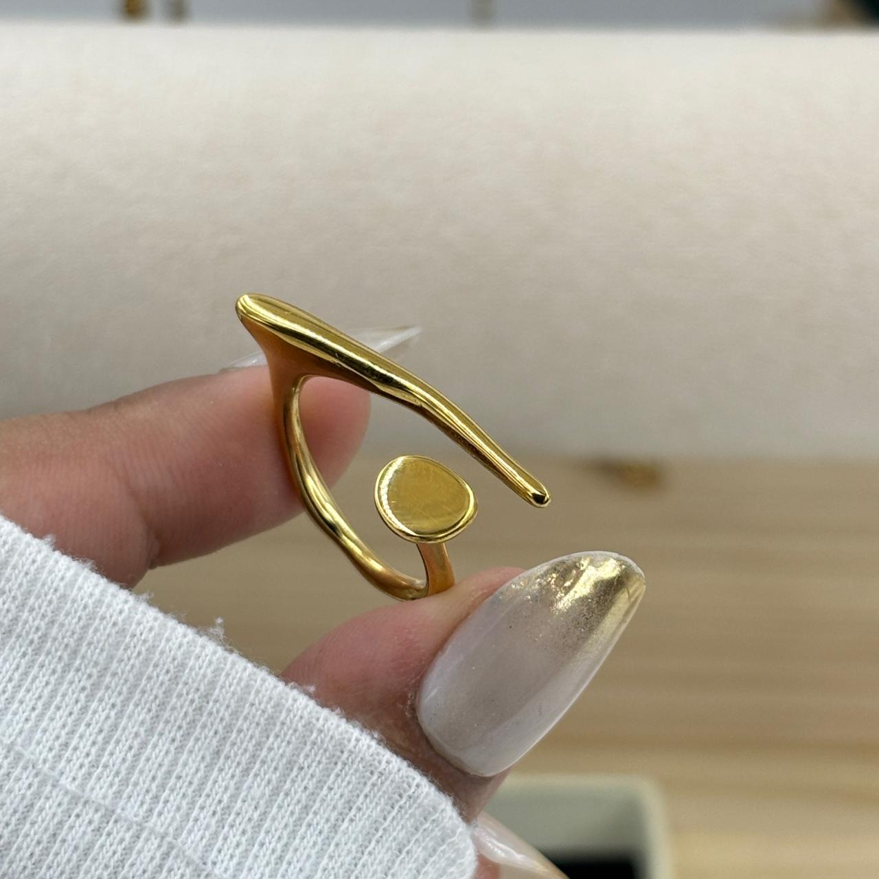 Lyra Luxe Ring