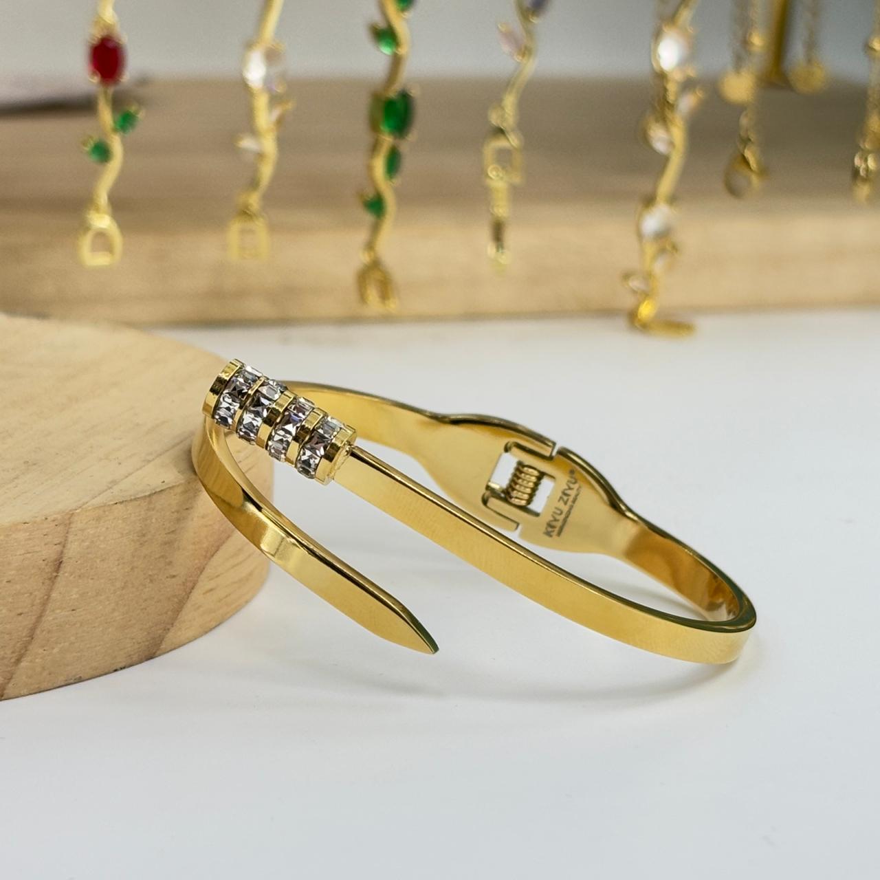Ziva Bracelet  (Small Size-2.2-2.4)