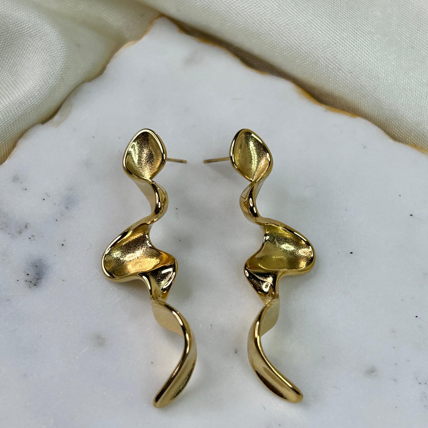 Wave Gush Earrings