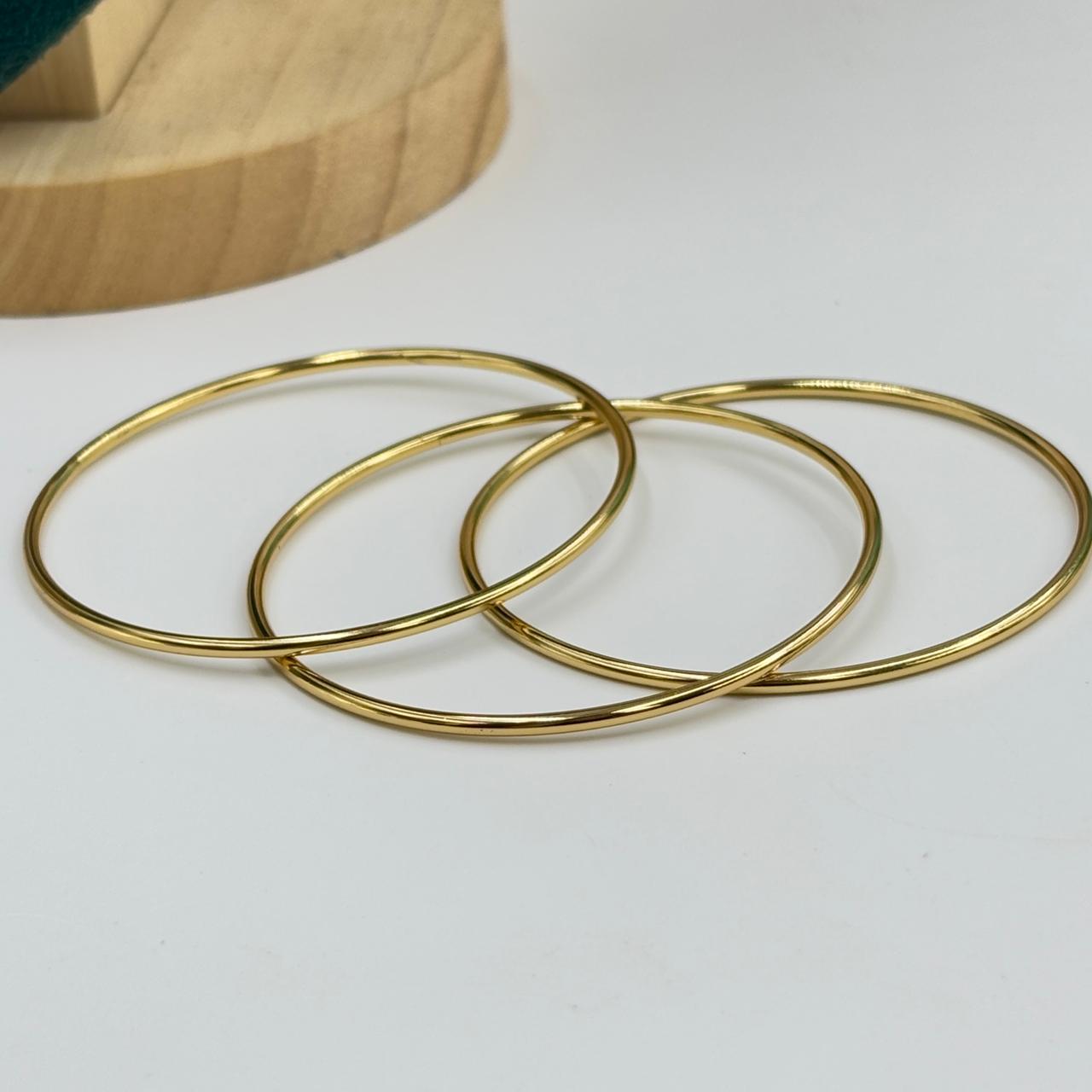Classic Minimal Bangle  (Size-2.4)