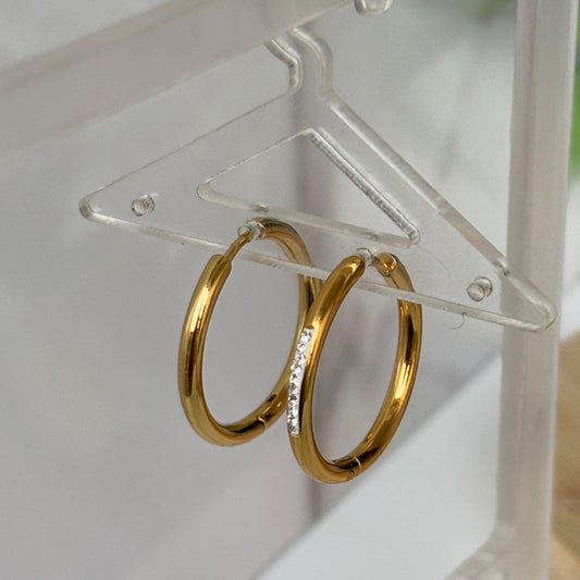 Round Stone Strip Hoops