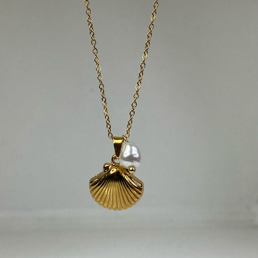 Nami Beach Charm Necklace