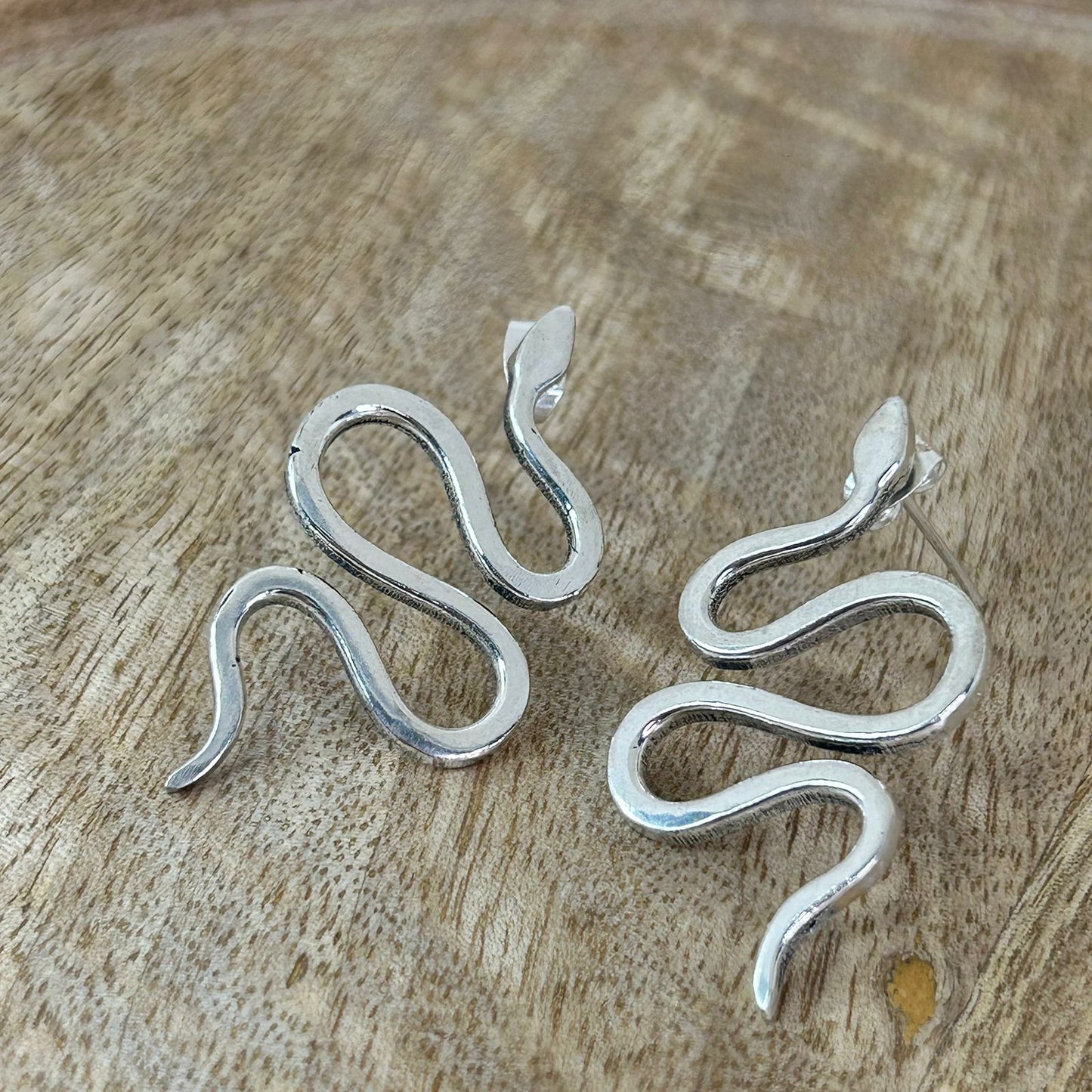Classic Serpent Earings (Silver )