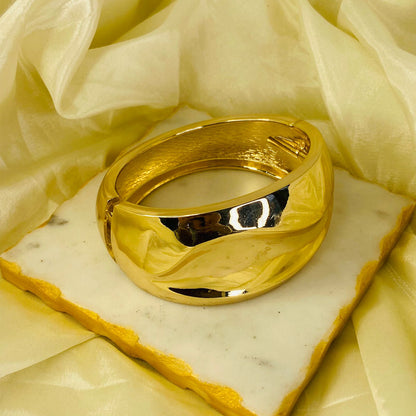 Bolden Chunky Cuff Bracelet