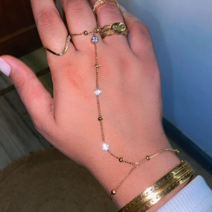 Nora Hand Chain