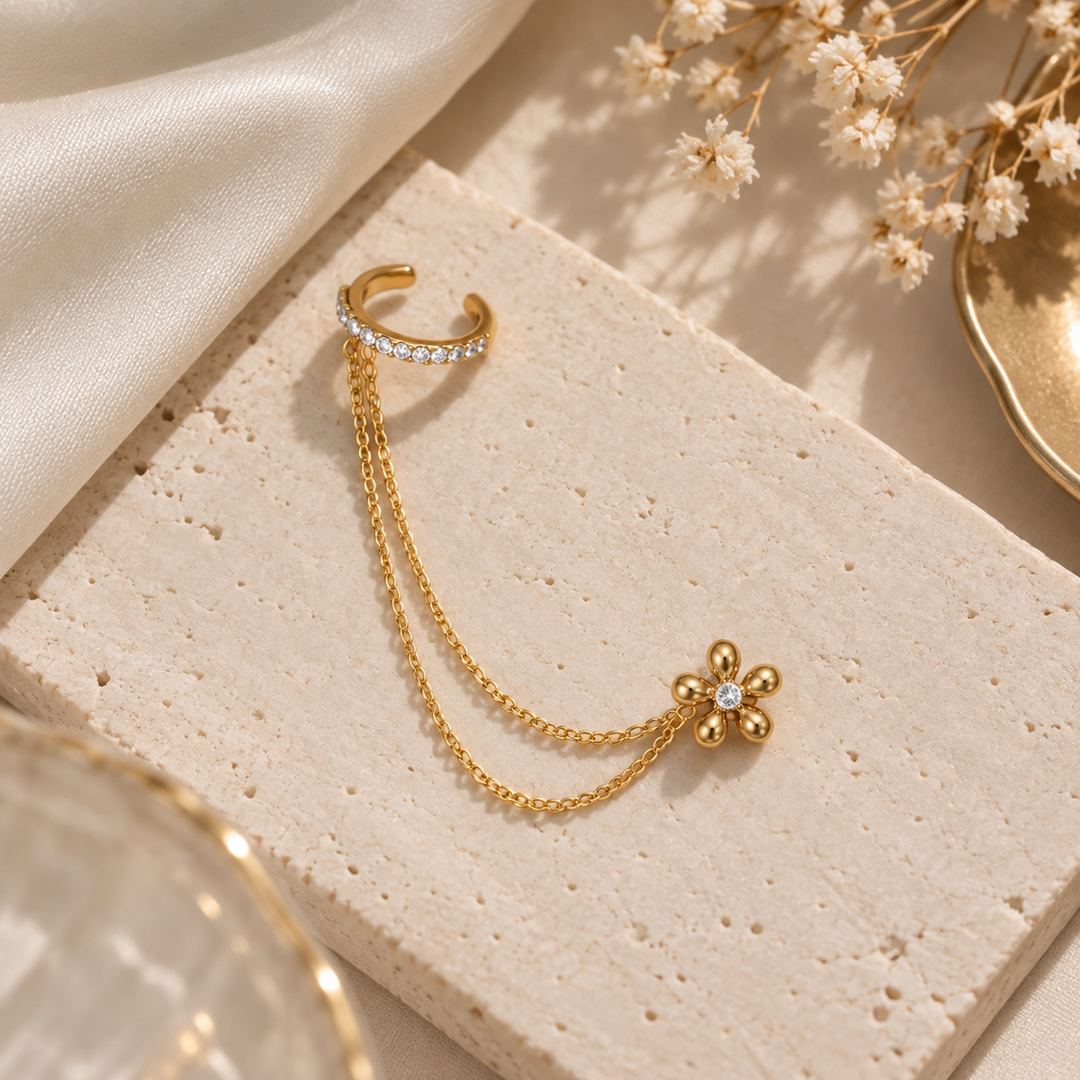 Daisy Earcuff