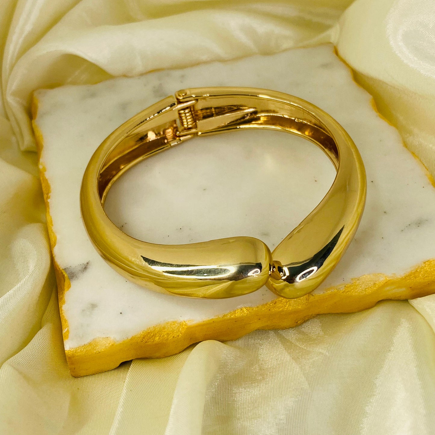 Bottega Chunky Cuff Bracelet