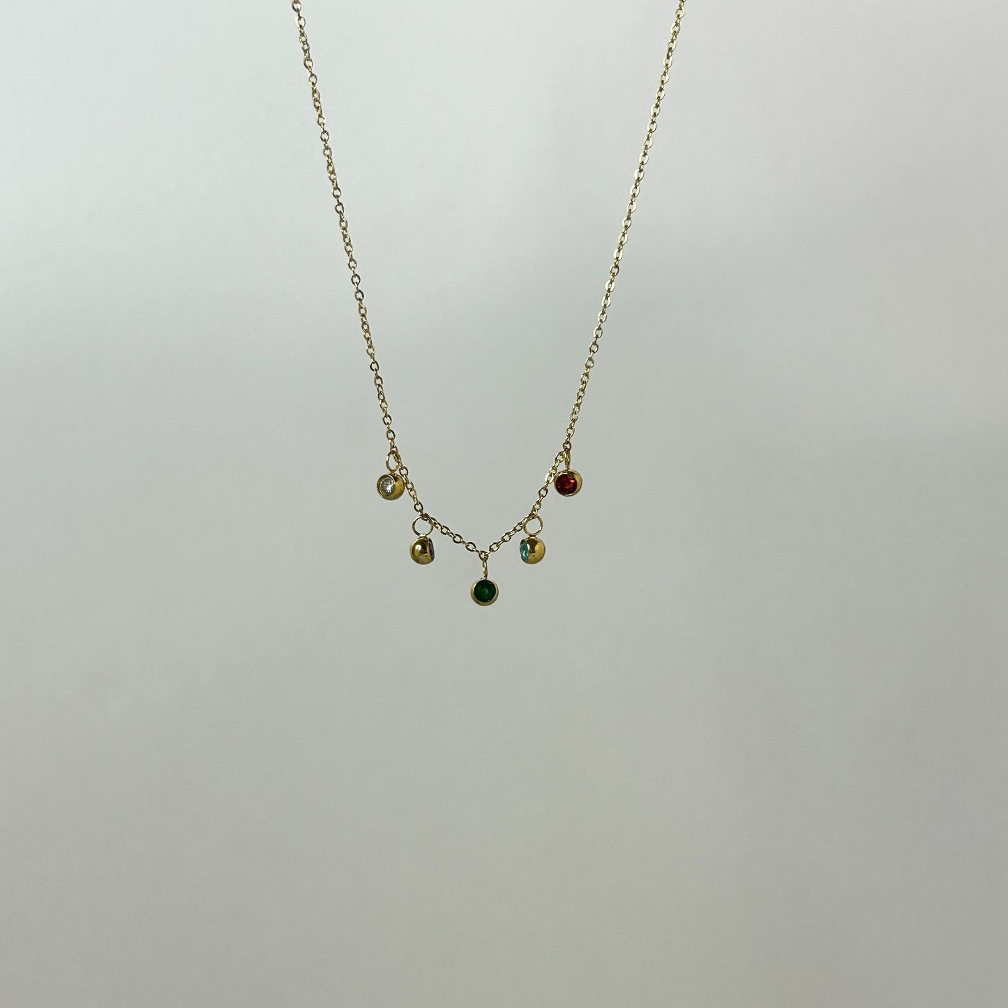 Amyra Multi Solitaire Necklace