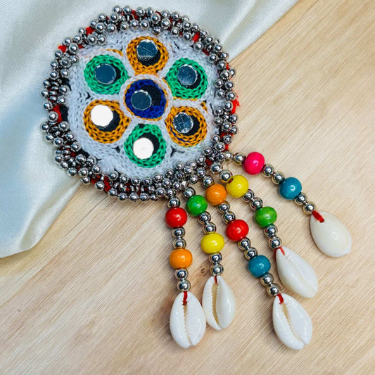 Mini Kanchli Cowry Hair Clip