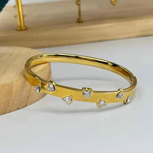 White Heartline Bracelet