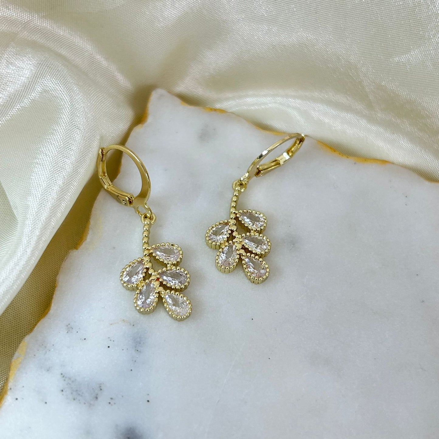Dewdrop Leaves Hoops