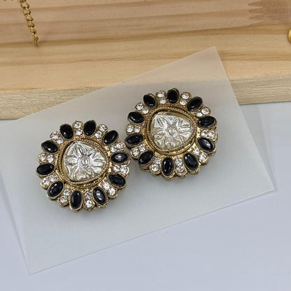 Aadhya Moisanite Stud Earrings (Black)