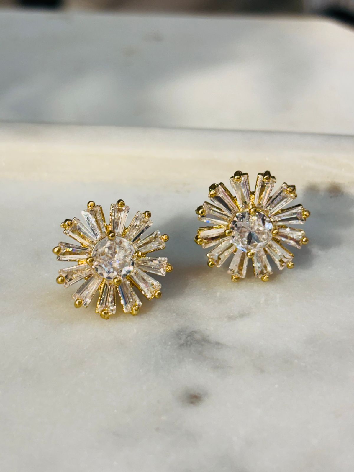 Ahana Luxe Stud Earrings
