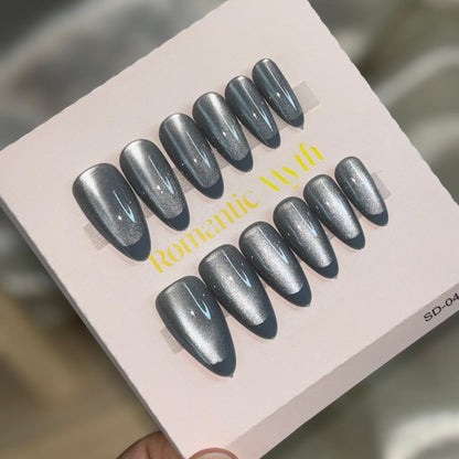 Cat Eye Nails 76