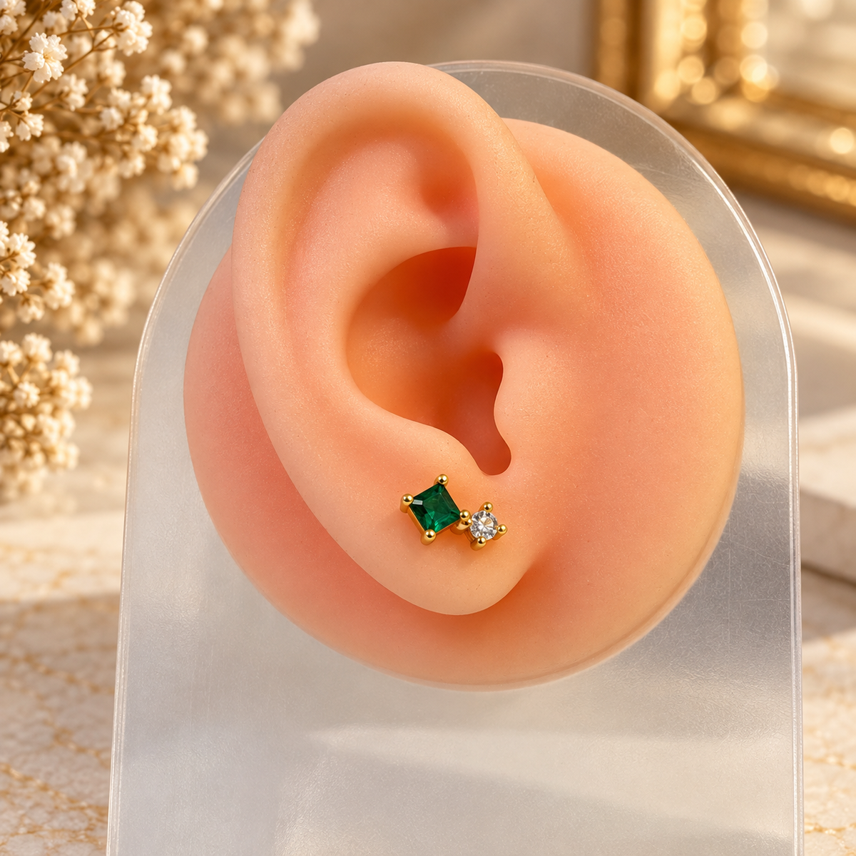 Quadra Emerald Flatback Studs