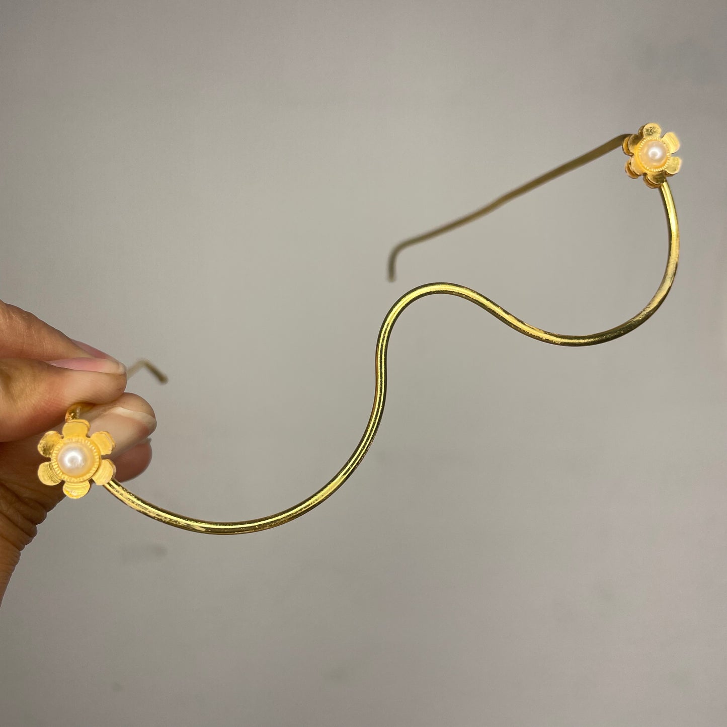 Floral Pearl Facelet