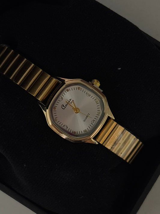 Vintage Watch Stack 003