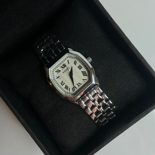 Vintage Fossil Watch (Silver with White Dial)