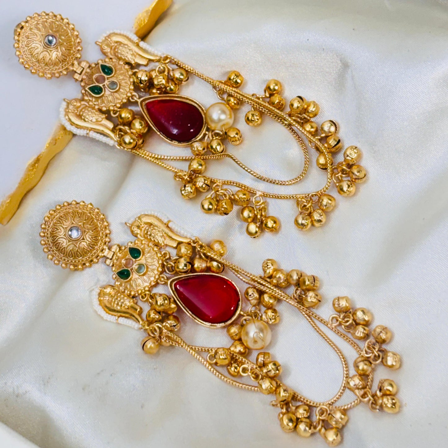 Meher Kashmiri Jhumka (Red Green)