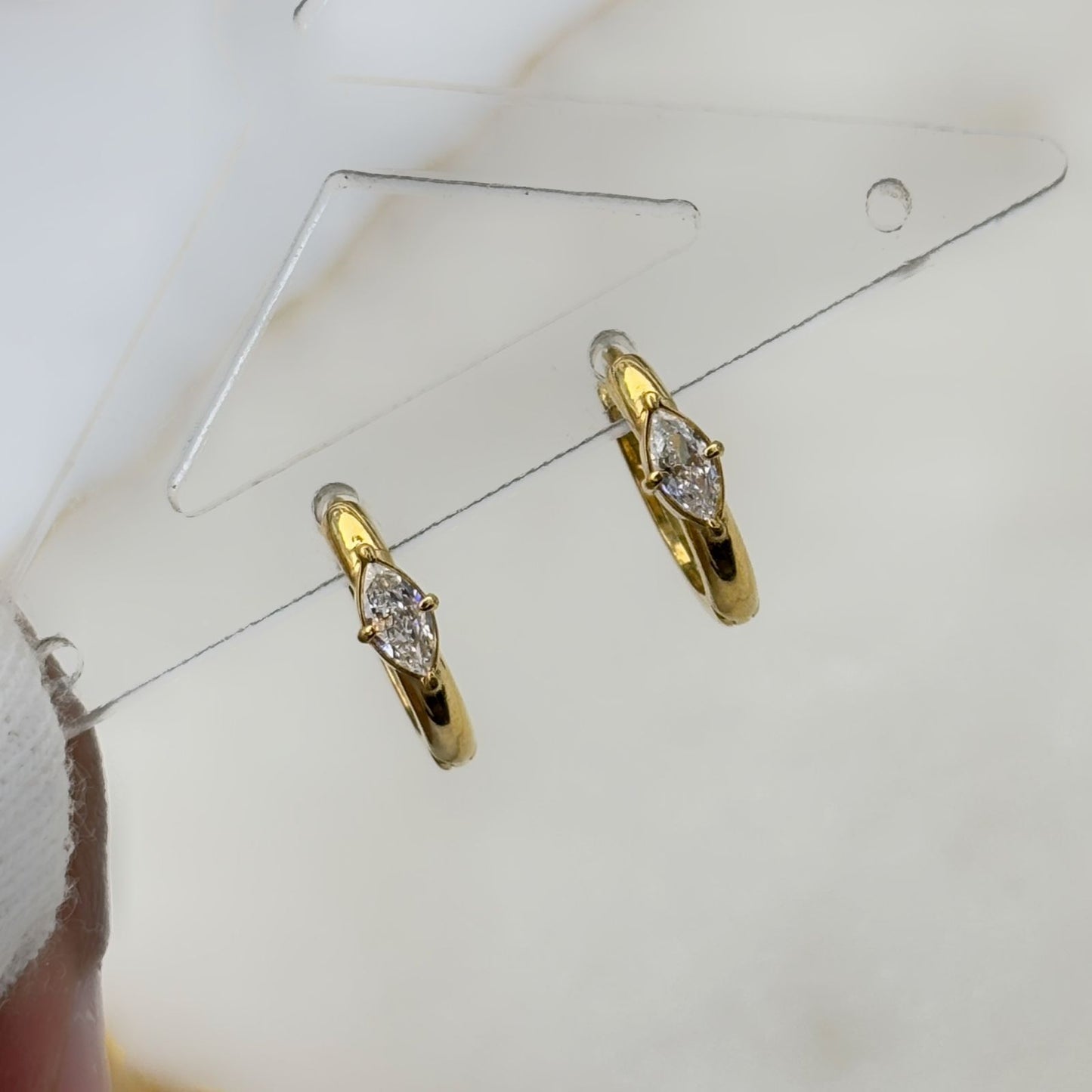 Auri Mini Hoop Earrings