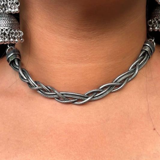 Rope Twisted Choker