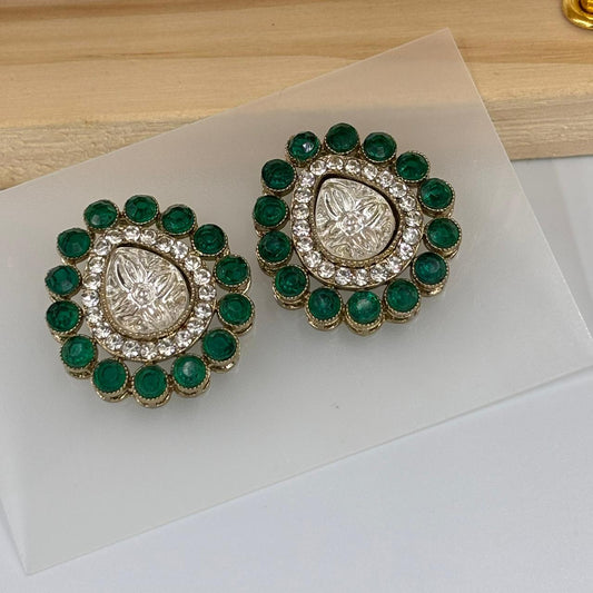 Noor Moisanite Stud Earrings (Emerald)