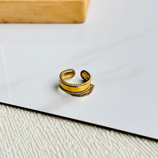 Michel 18K Ring