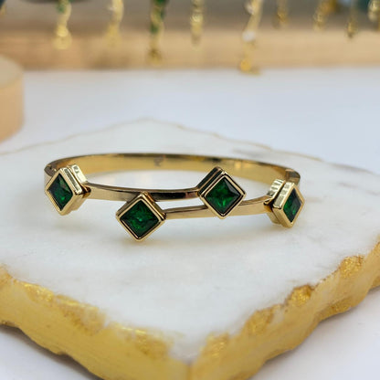 Emerald Glair Bracelet  (Small Size-2.2-2.4)