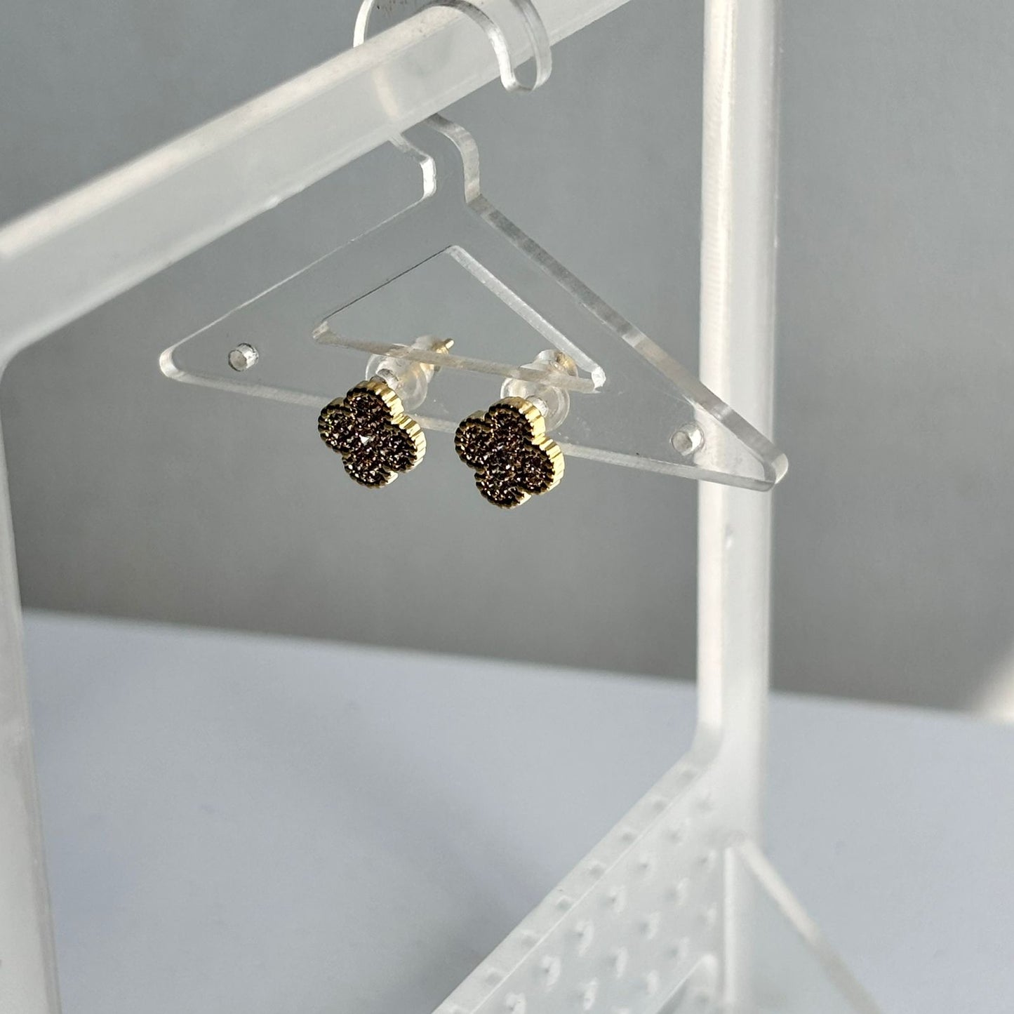 Studded Clover Studs Medium