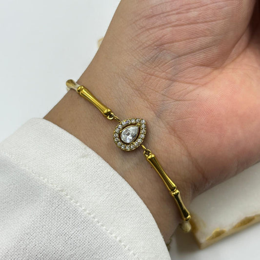 White Teardrop Chain Bracelet