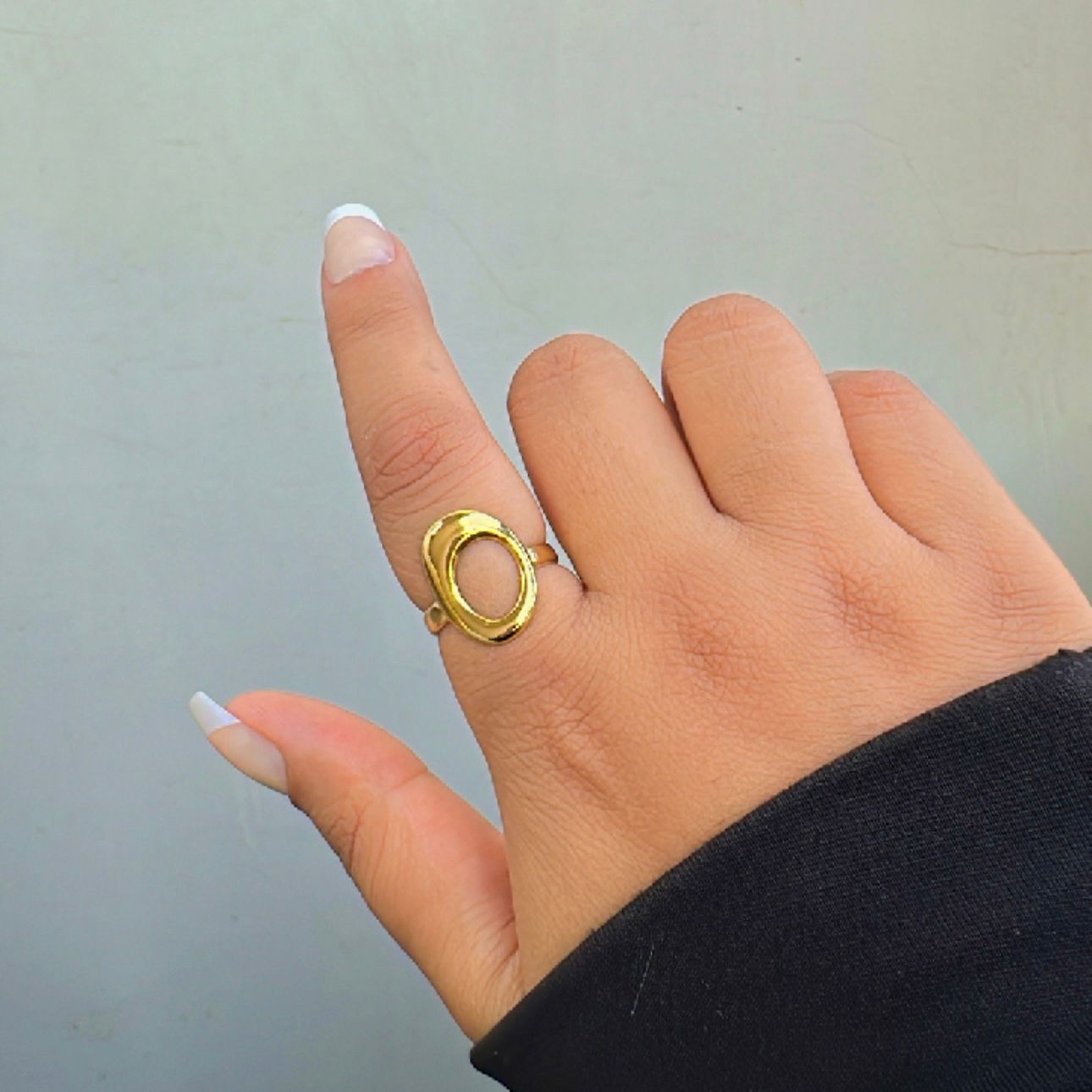 Alexa 18K Ring