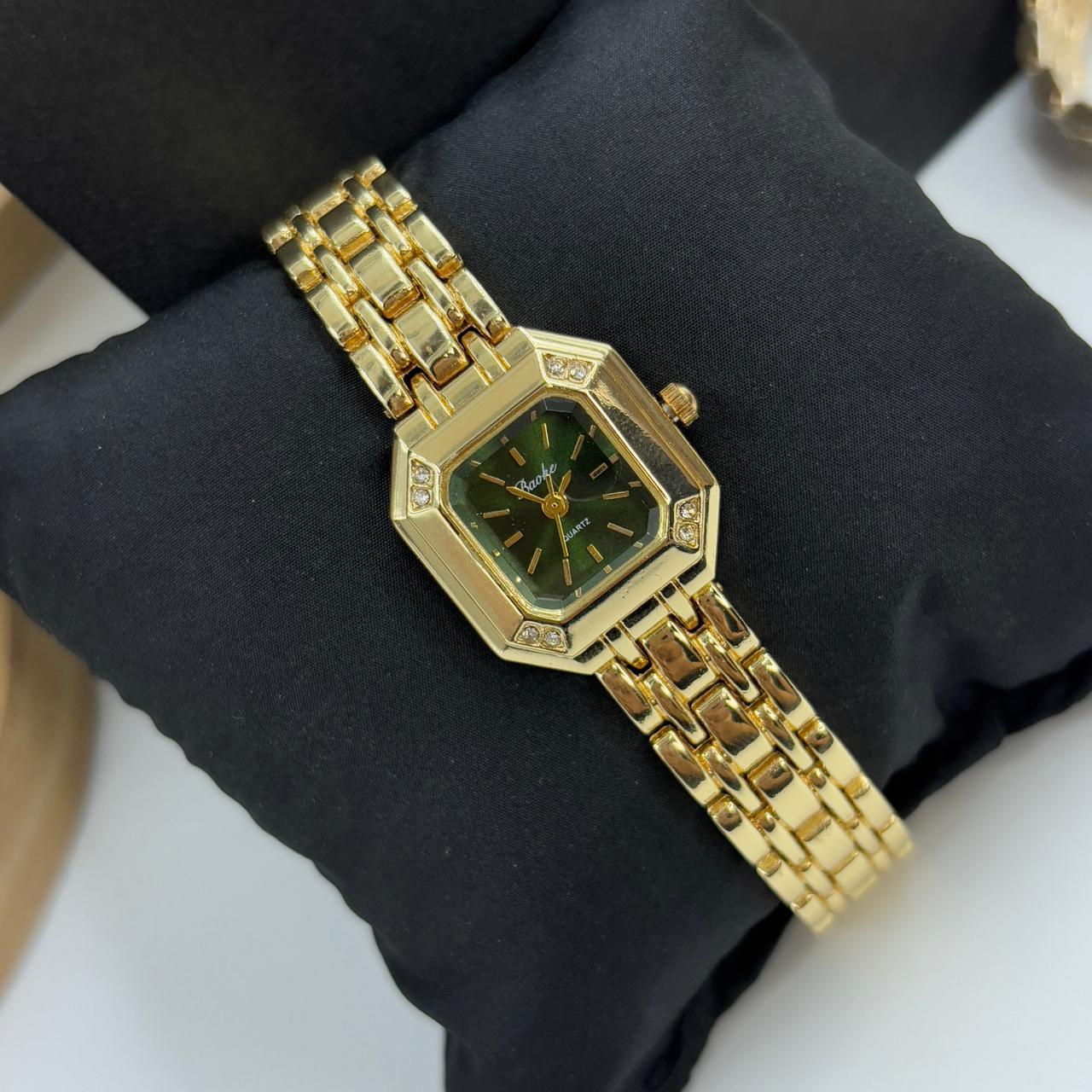 Vintage Watch 019