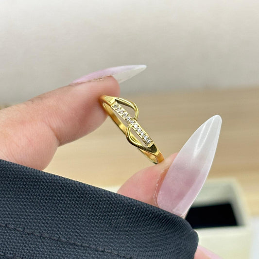 Luna Twist Ring