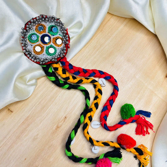 Kanchli Cowry Hair Clip