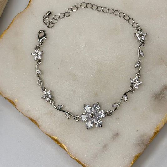 White Cinderella Bracelet