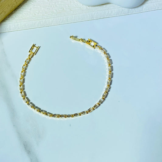 Radiant Tennis Bracelet (Gold)