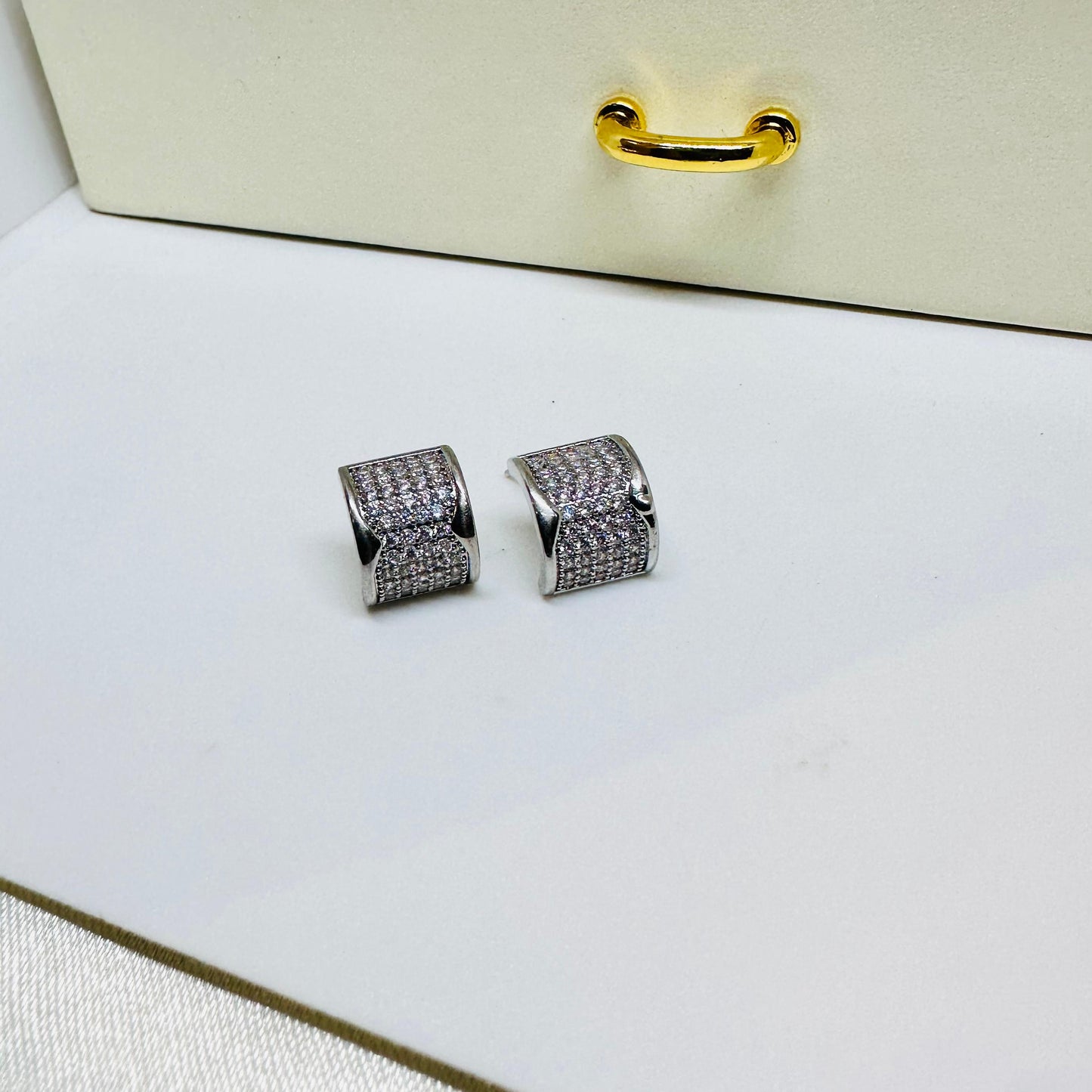 Silvia Mini Studs