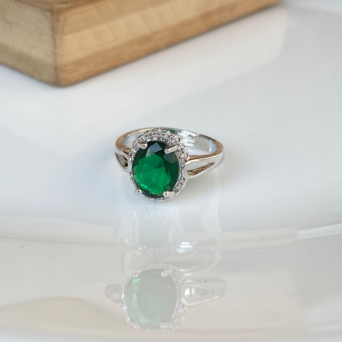 Emerald Oval Ring