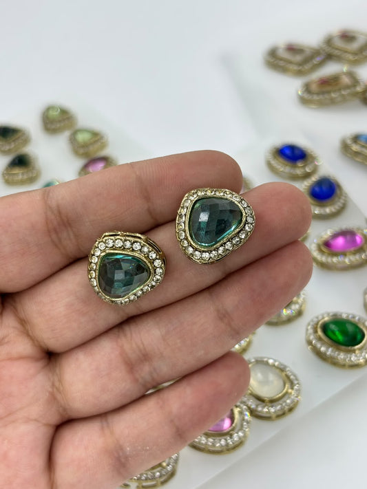 Drop Medium Studs