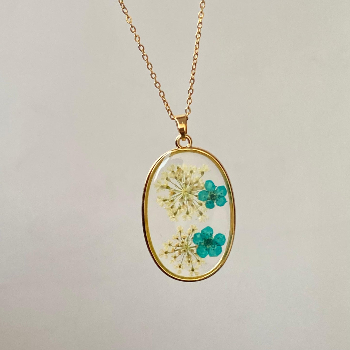 Azalea Resin Necklace